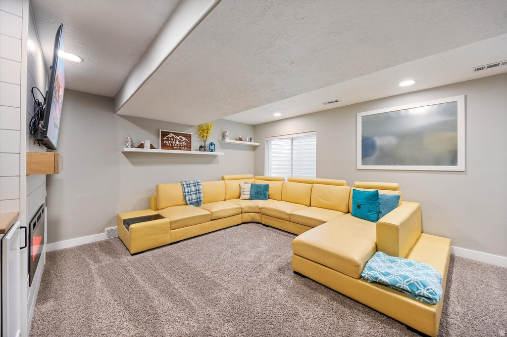 15143 S BOSTON HARBOR LN Bluffdale, UT 84065