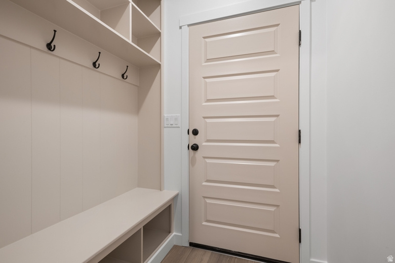 11371 S OFFSHORE WAY #376 South Jordan, UT 84009