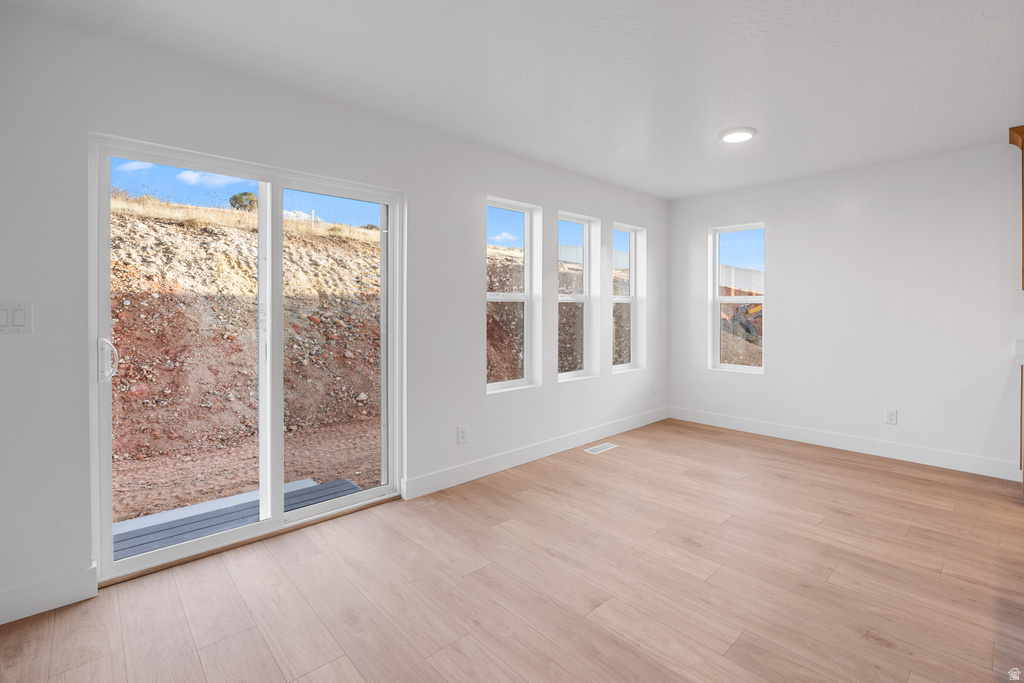 1641 S WINDSONG DR #SH371 Santaquin, UT 84655