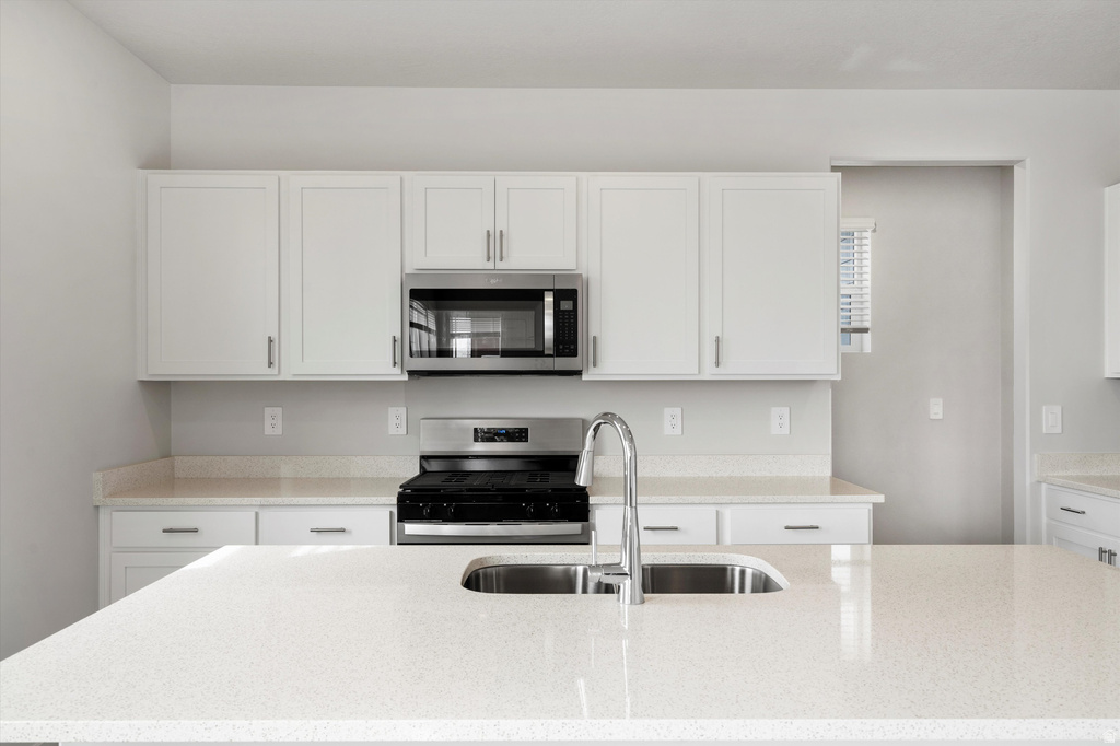 3376 W 3550 S #206 West Haven, UT 84401