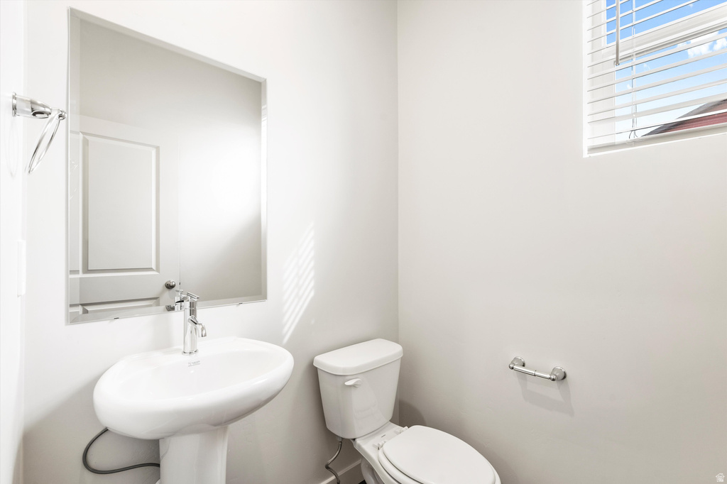 3376 W 3550 S #206 West Haven, UT 84401