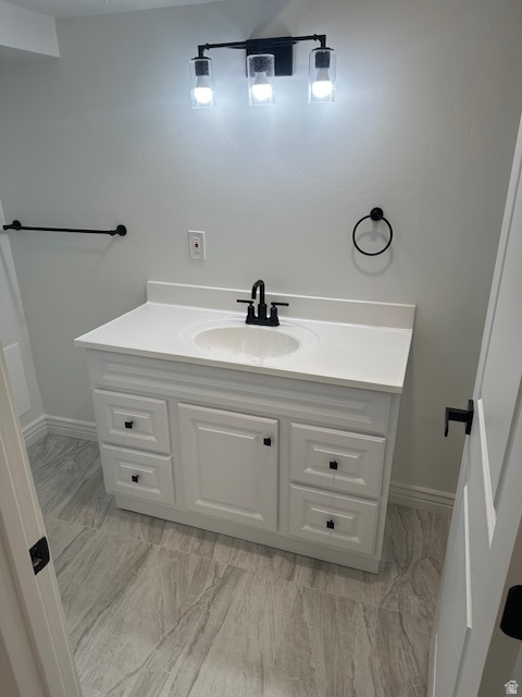 387 E VILLA CT Midvale, UT 84047