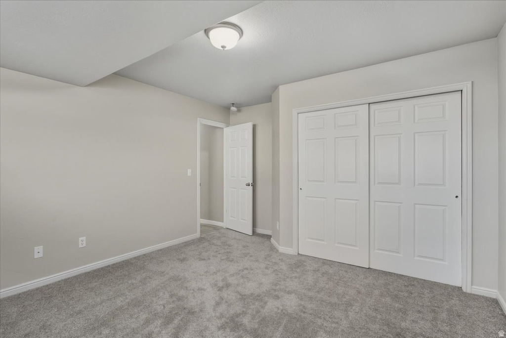 2057 S JAMES CIR Clearfield, UT 84015