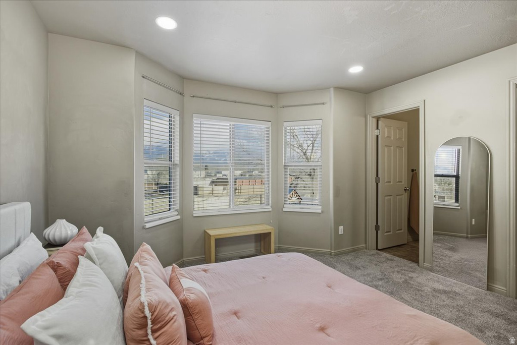 2057 S JAMES CIR Clearfield, UT 84015