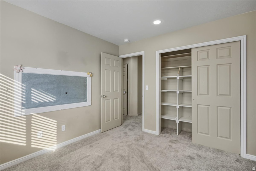 2057 S JAMES CIR Clearfield, UT 84015