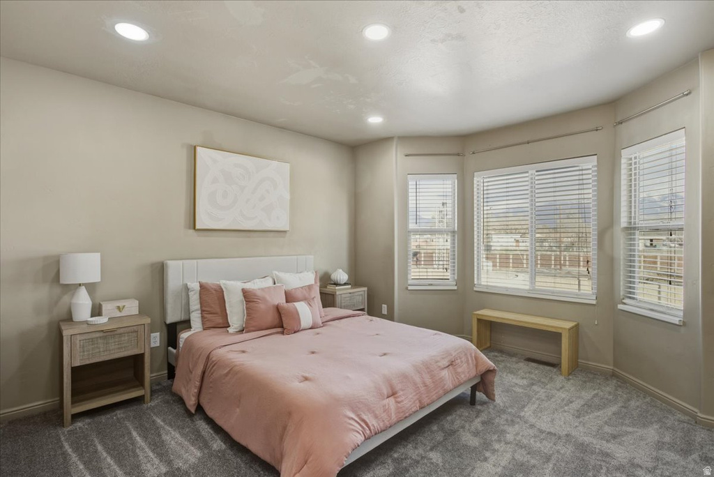 2057 S JAMES CIR Clearfield, UT 84015