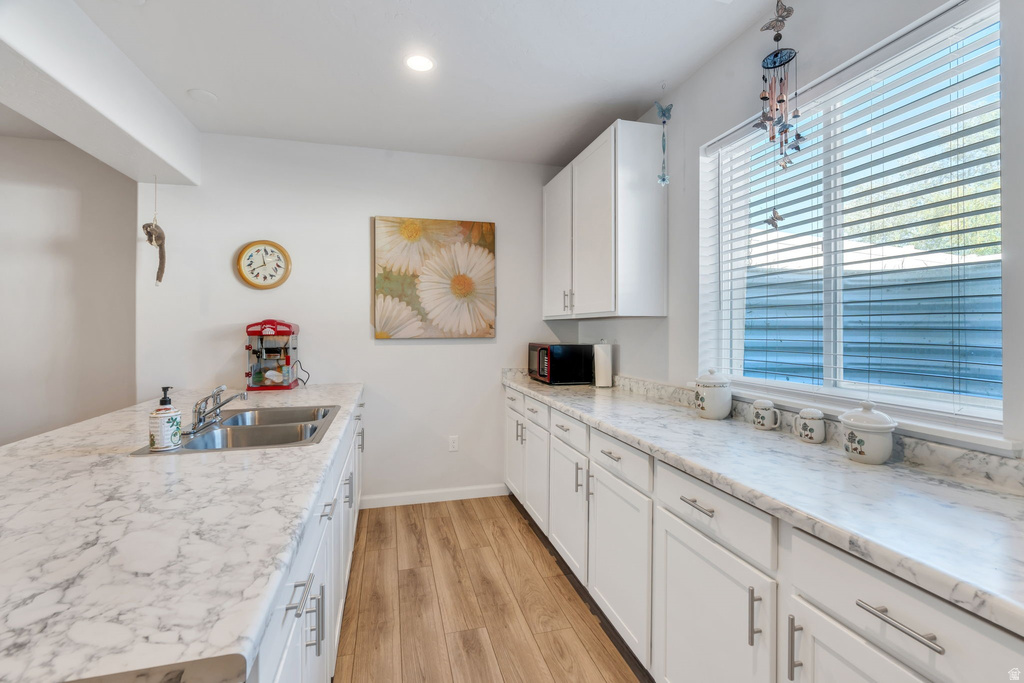 1897 E ROCK HOLLOW RD Lake Point, UT 84074