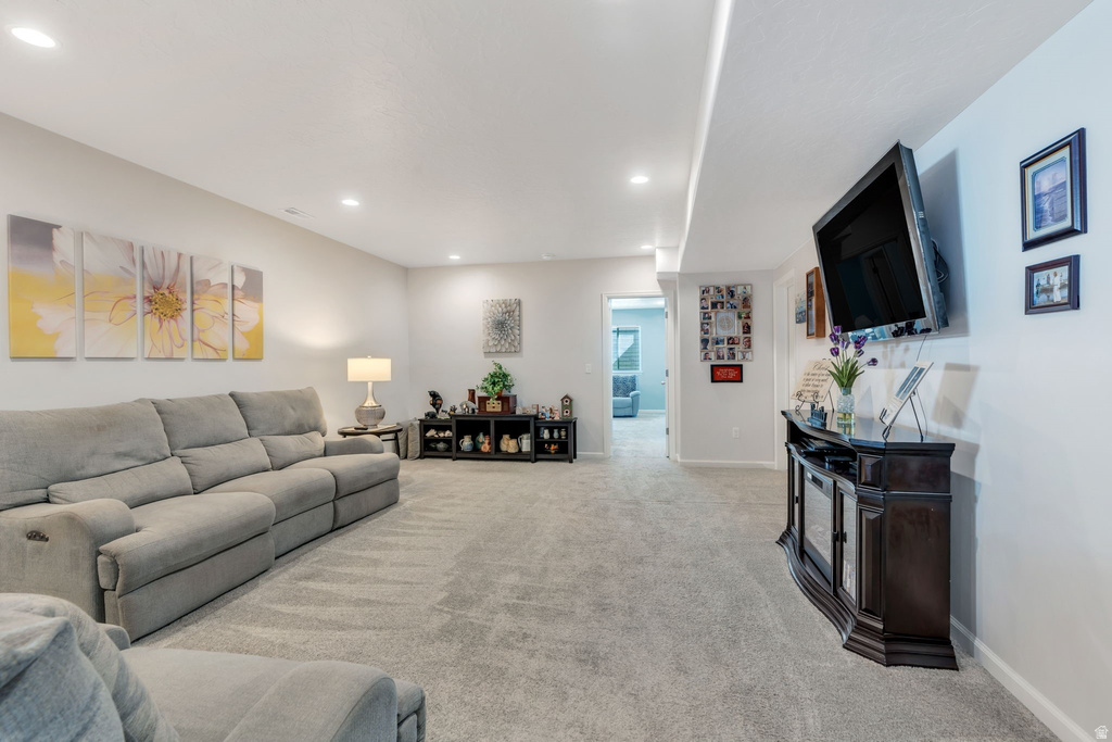 1897 E ROCK HOLLOW RD Lake Point, UT 84074