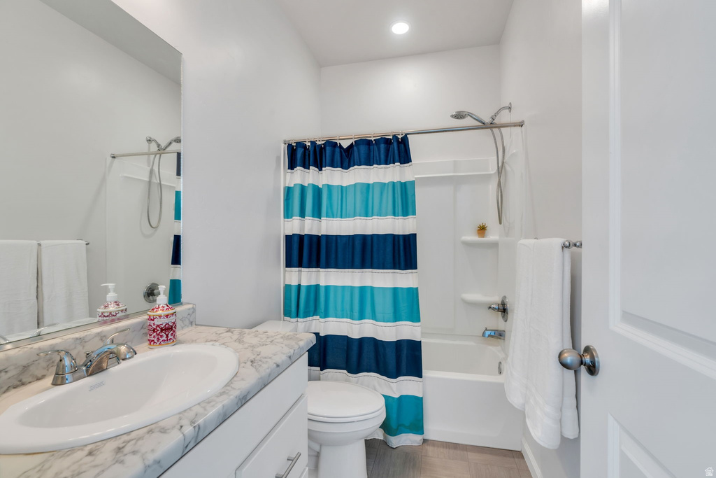 1897 E ROCK HOLLOW RD Lake Point, UT 84074