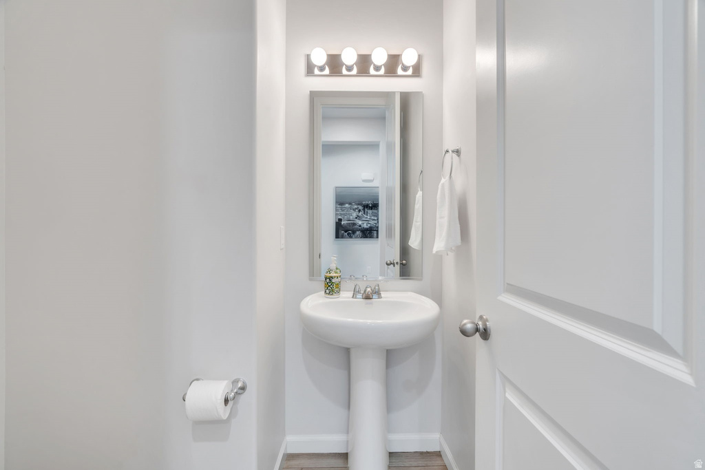 1897 E ROCK HOLLOW RD Lake Point, UT 84074