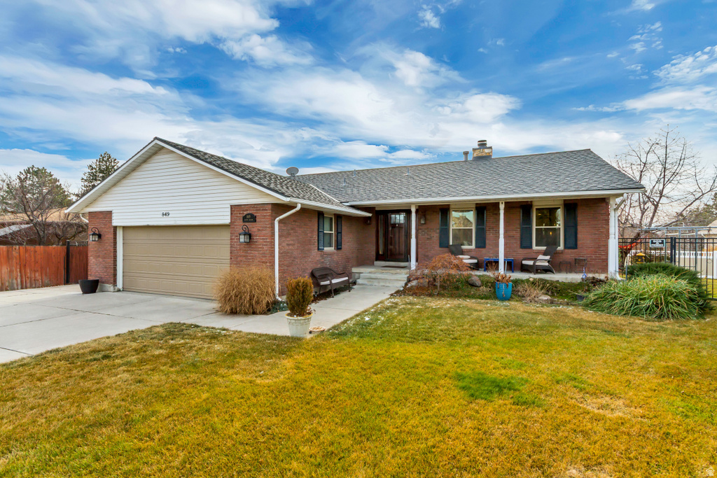 849 W CLOVER BLOSSOM CIR Salt Lake City, UT 84123