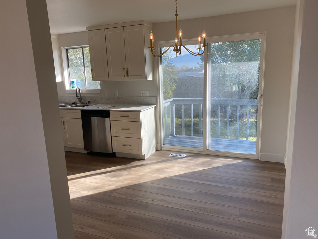 6863 S DIXIE DR DR West Jordan, UT 84084