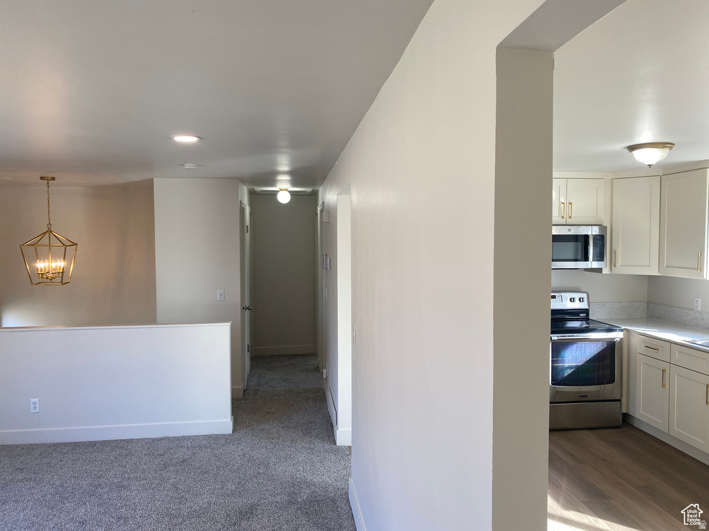 6863 S DIXIE DR DR West Jordan, UT 84084