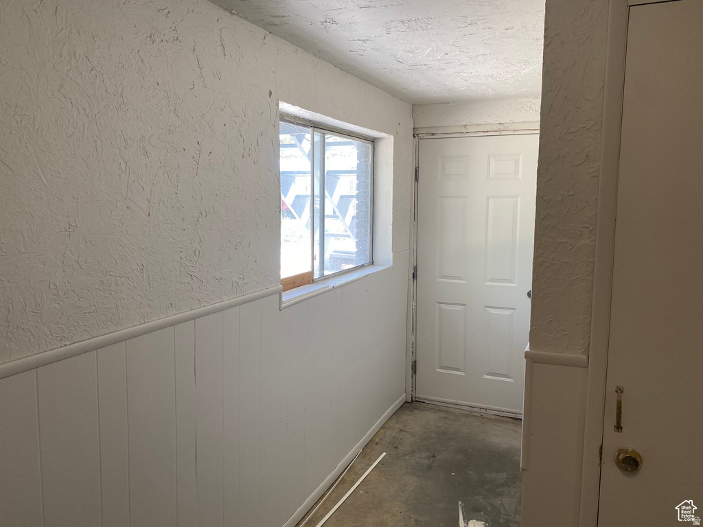 6863 S DIXIE DR DR West Jordan, UT 84084