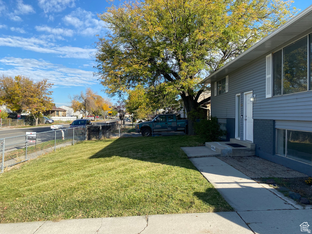 6863 S DIXIE DR DR West Jordan, UT 84084