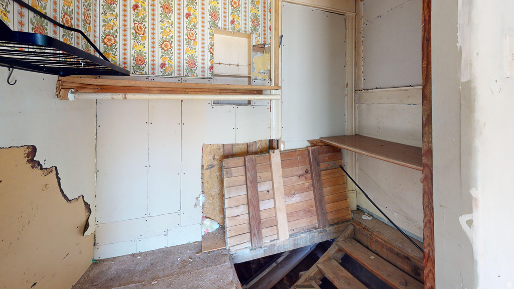 233 N 4TH ST Tooele, UT 84074