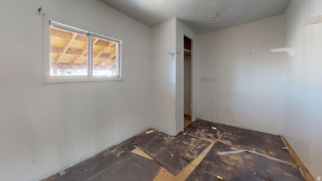 233 N 4TH ST Tooele, UT 84074