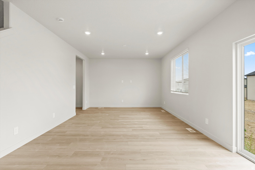 332 W 600 N #46 Tooele, UT 84074