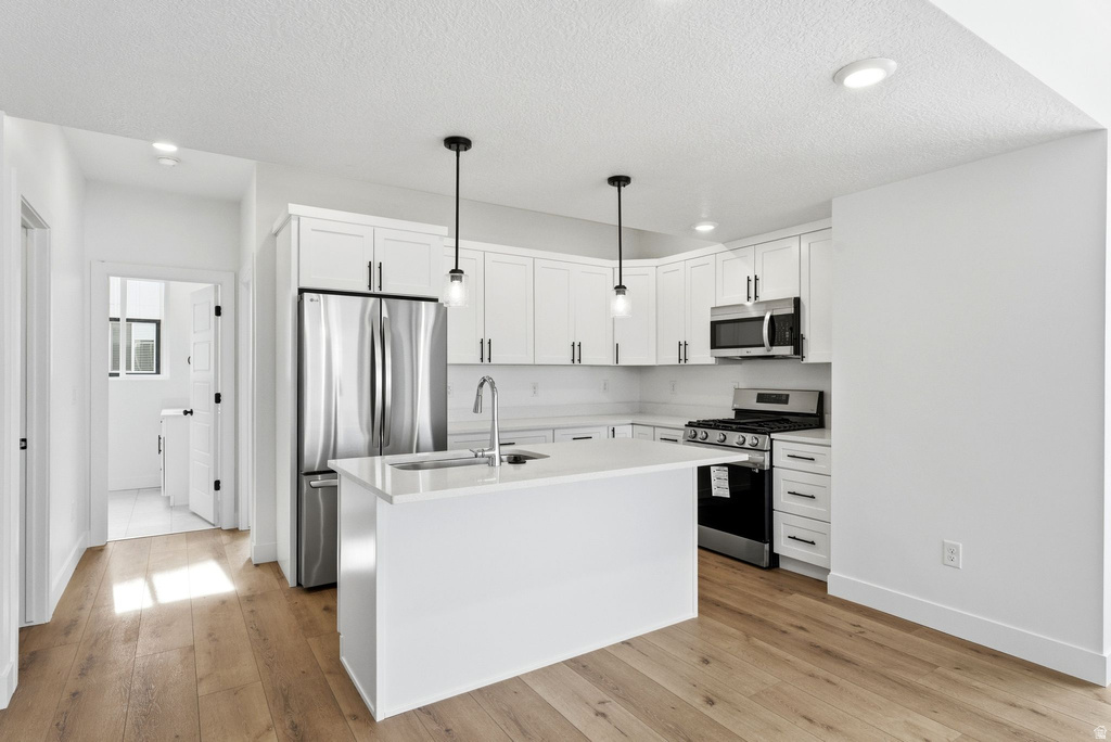 132 CHAMBORD CT Sandy, UT 84070