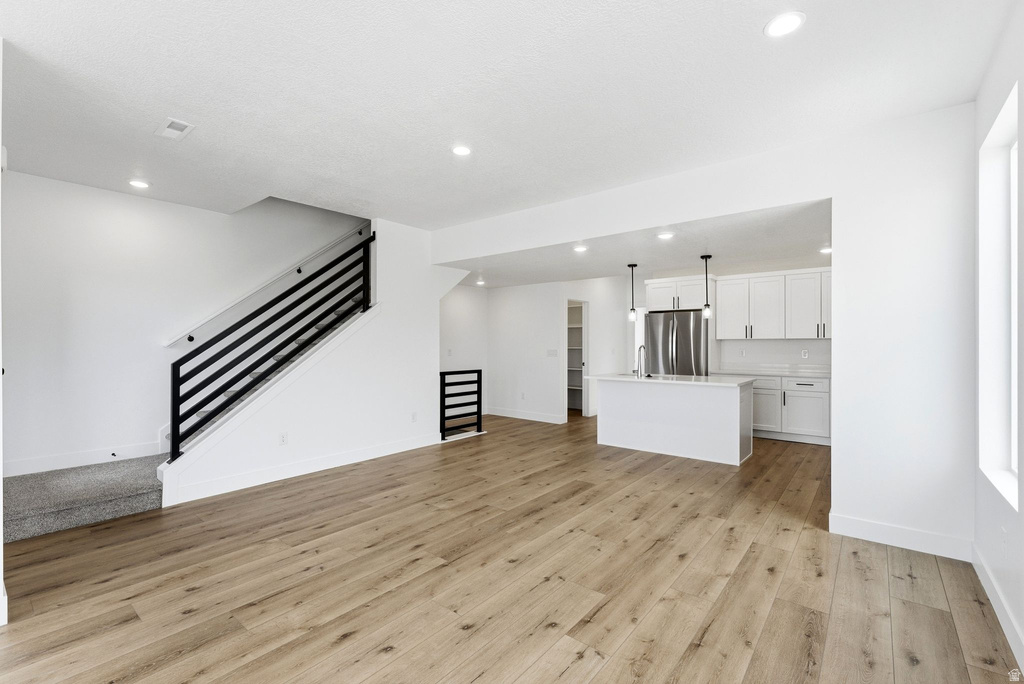 132 CHAMBORD CT Sandy, UT 84070