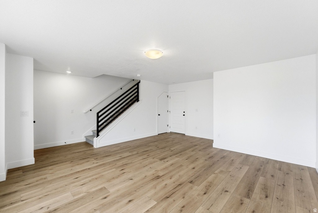 136 CHAMBORD CT Sandy, UT 84070