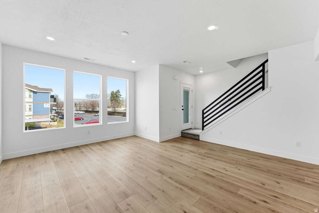 136 CHAMBORD CT Sandy, UT 84070