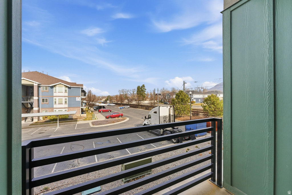 136 CHAMBORD CT Sandy, UT 84070