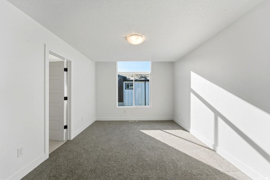 138 CHAMBORD CT Sandy, UT 84070