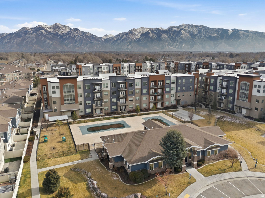 138 CHAMBORD CT Sandy, UT 84070