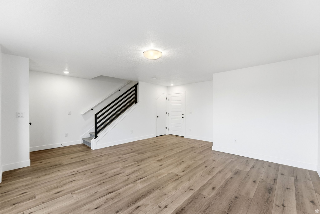 138 CHAMBORD CT Sandy, UT 84070