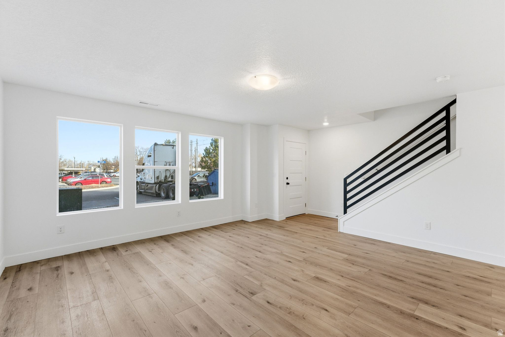 138 CHAMBORD CT Sandy, UT 84070