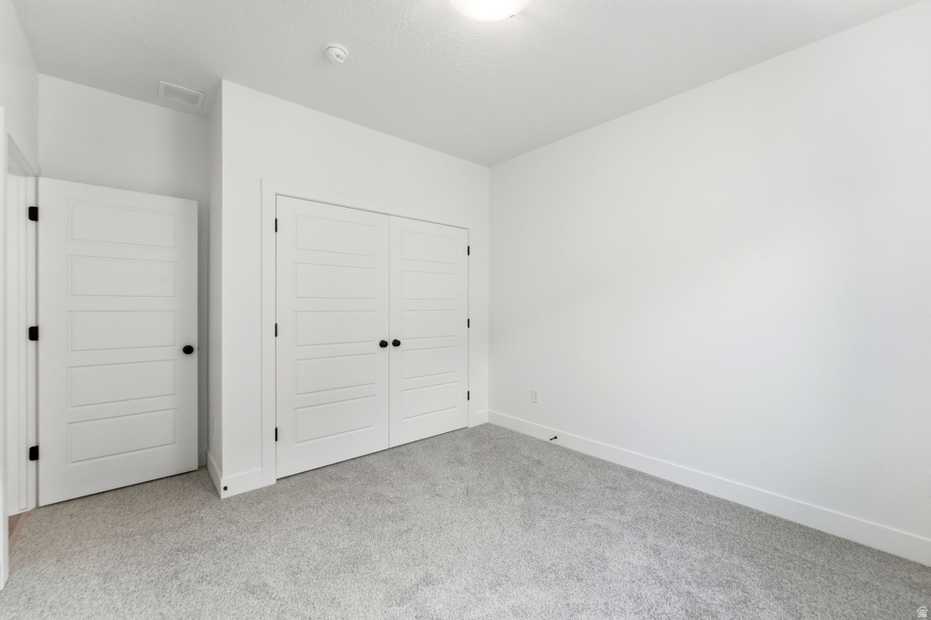 140 CHAMBORD CT Sandy, UT 84070