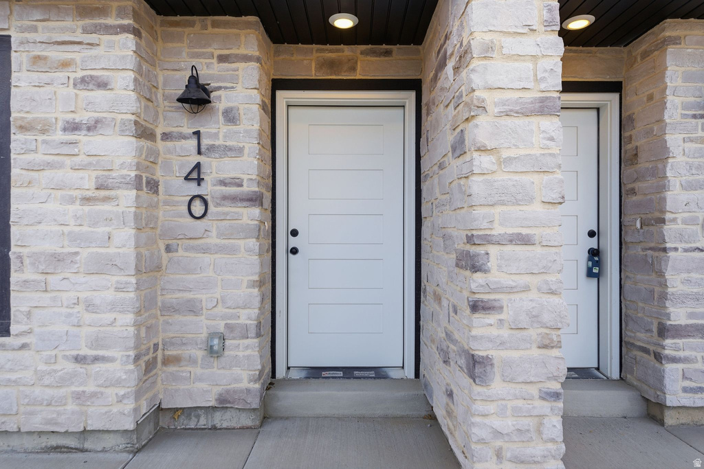 140 CHAMBORD CT Sandy, UT 84070