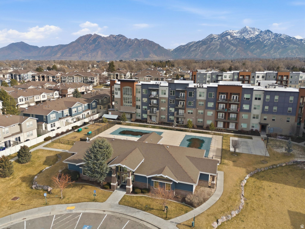 144 CHAMBORD CT Sandy, UT 84070