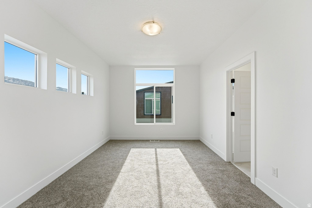 144 CHAMBORD CT Sandy, UT 84070