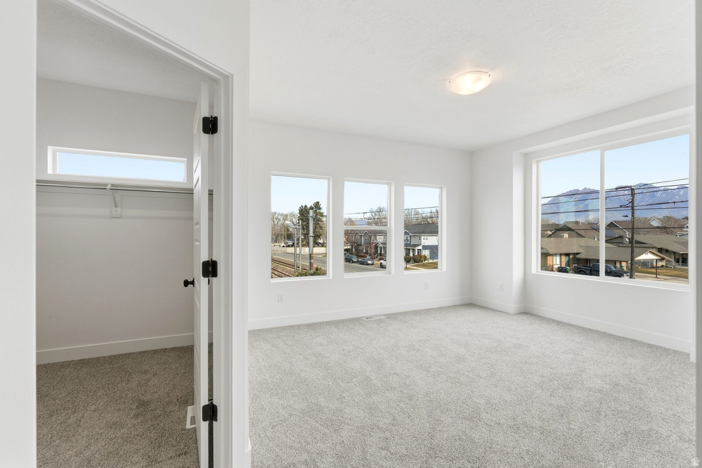 144 CHAMBORD CT Sandy, UT 84070