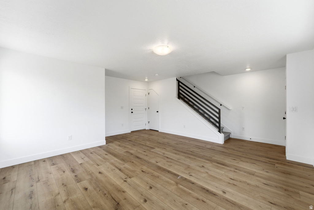 144 CHAMBORD CT Sandy, UT 84070