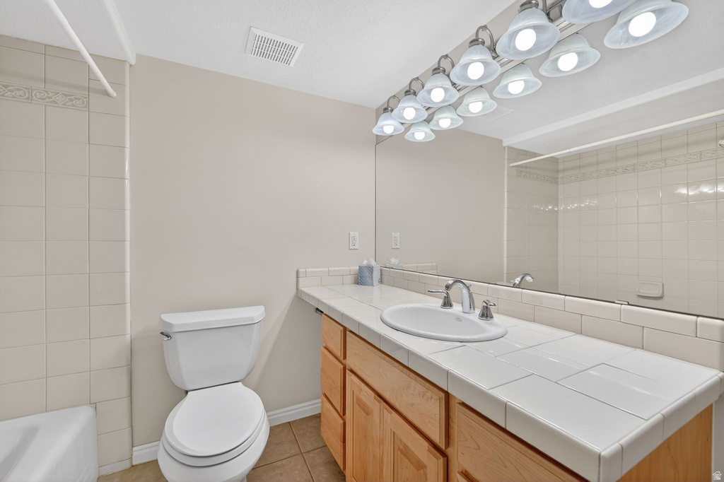 586 E CREEKVIEW DR Murray, UT 84107