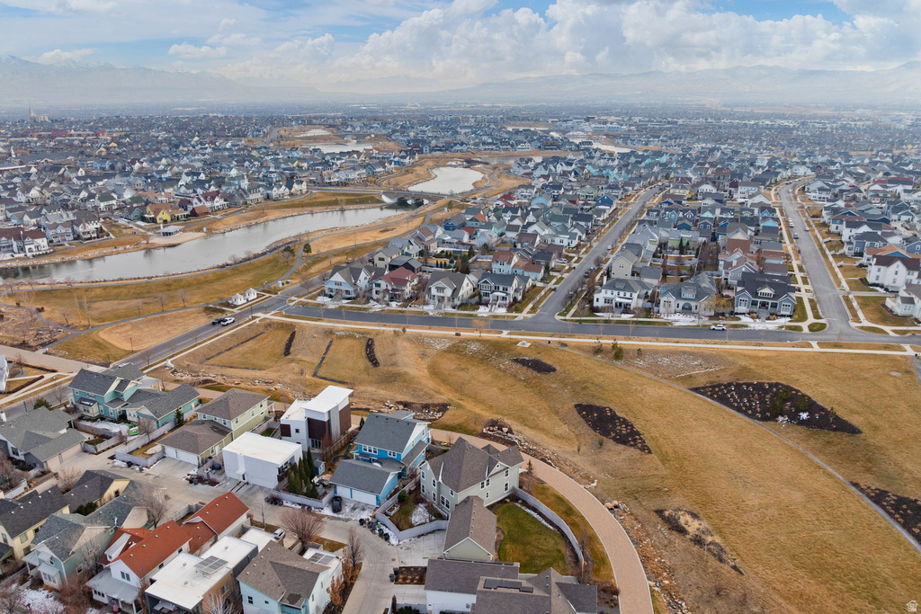 4851 W FISH HOOK RD South Jordan, UT 84009