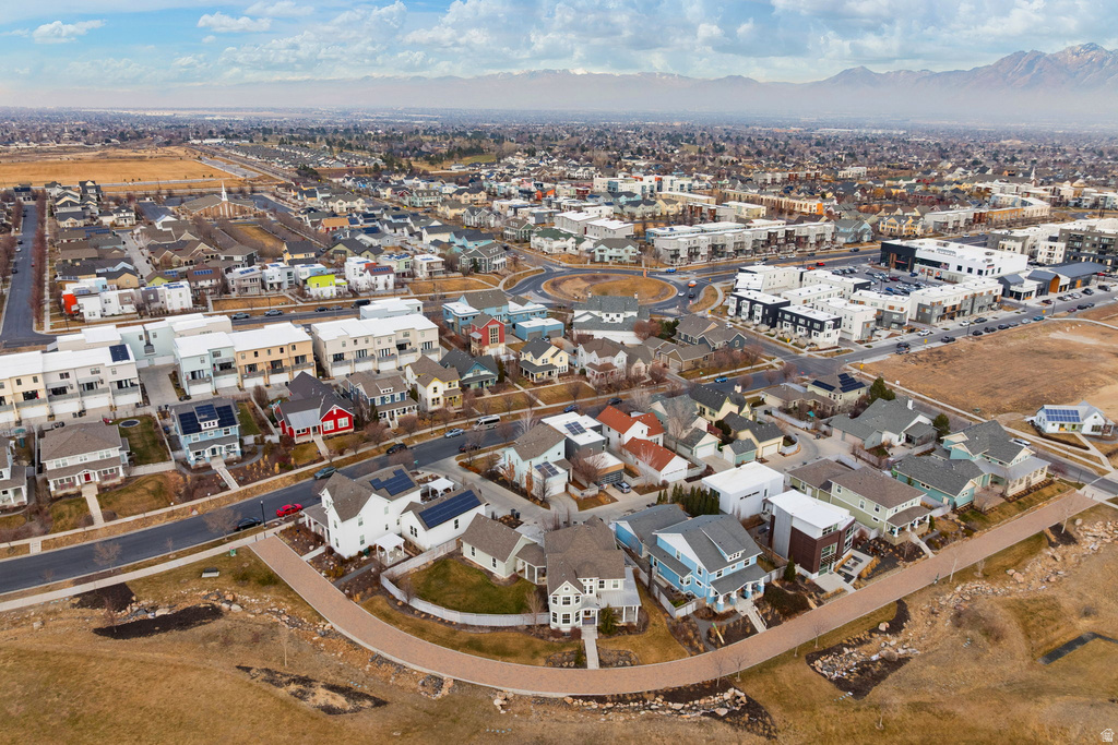 4851 W FISH HOOK RD South Jordan, UT 84009