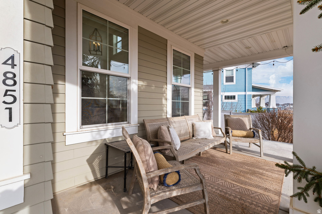 4851 W FISH HOOK RD South Jordan, UT 84009