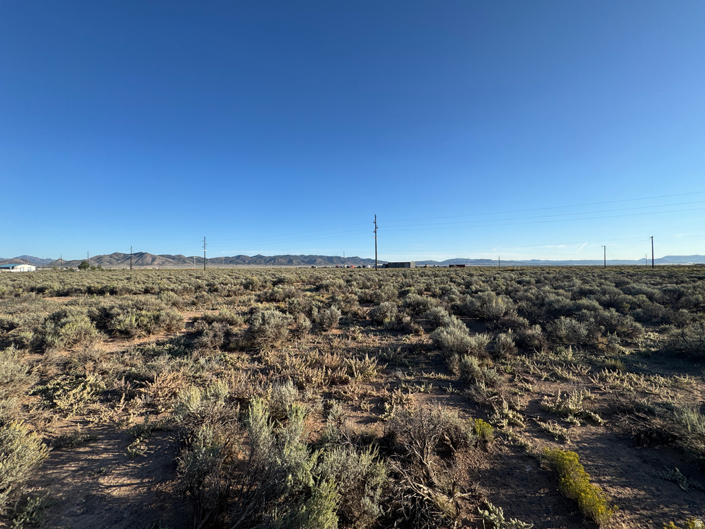 2341 E CASTLE AVE Beryl, UT 84714