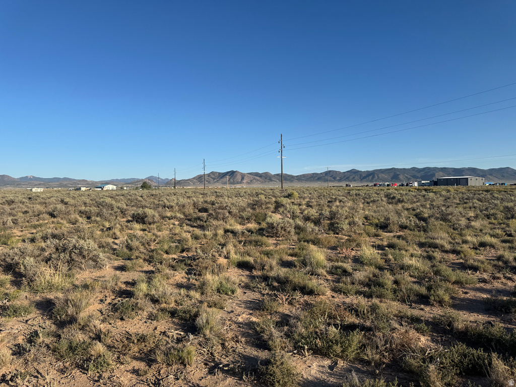 2341 E CASTLE AVE Beryl, UT 84714