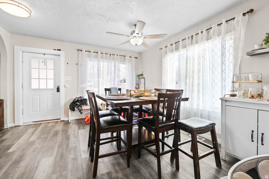 7609 N MOUNTAIN VIEW RD Lake Point, UT 84074