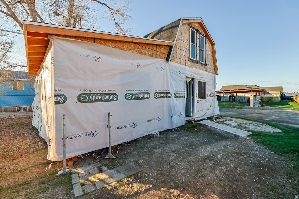 7609 N MOUNTAIN VIEW RD Lake Point, UT 84074