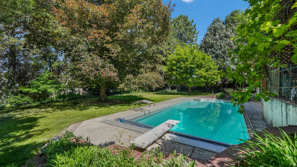 412 S 100 E Salem, UT 84653