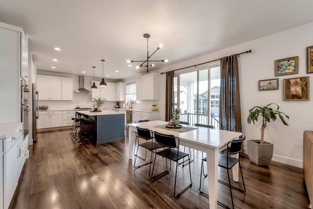 1633 W ALPENGLOW CIR Farmington, UT 84025