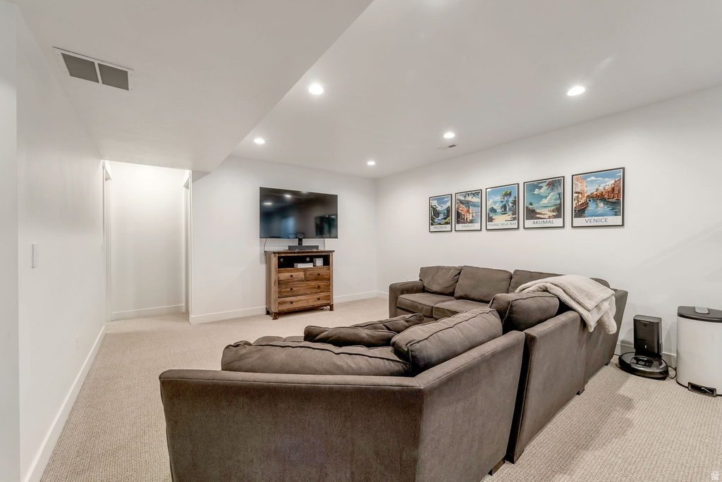 1633 W ALPENGLOW CIR Farmington, UT 84025