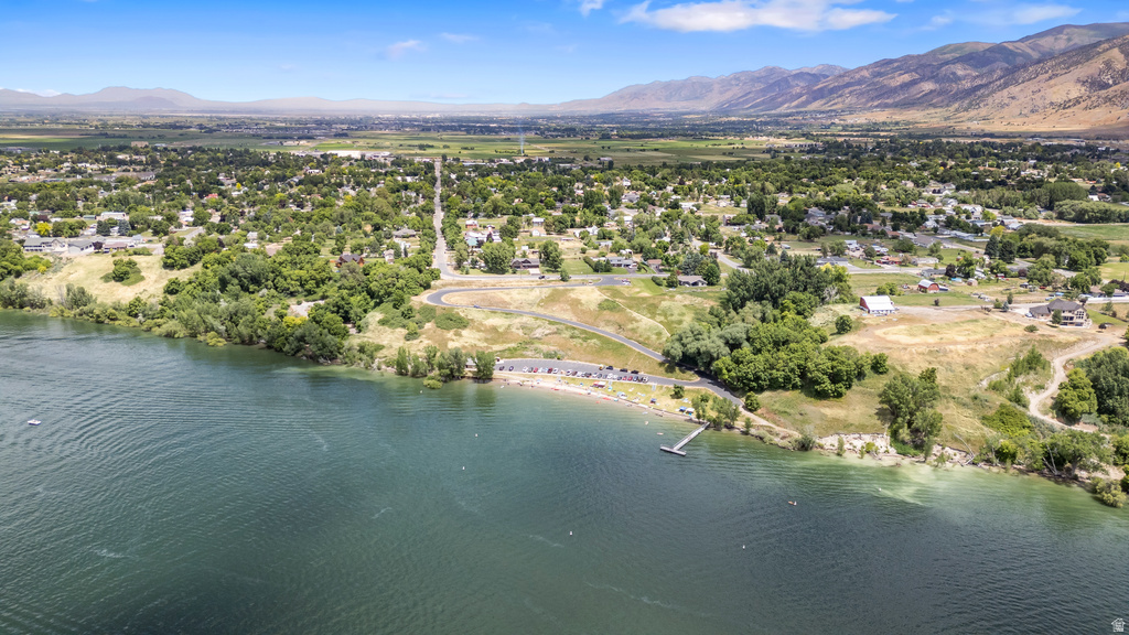 127 W MAIN ST Hyrum, UT 84319