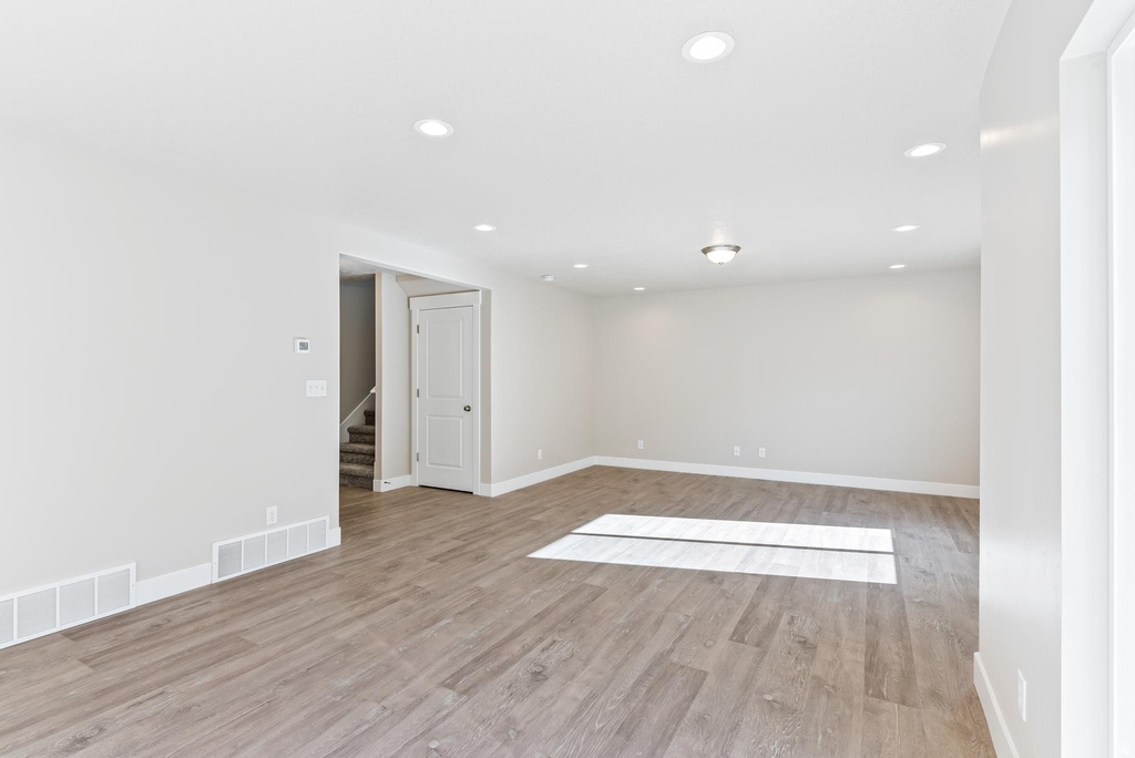 1733 S WINDSONG DR #SH380 Santaquin, UT 84655